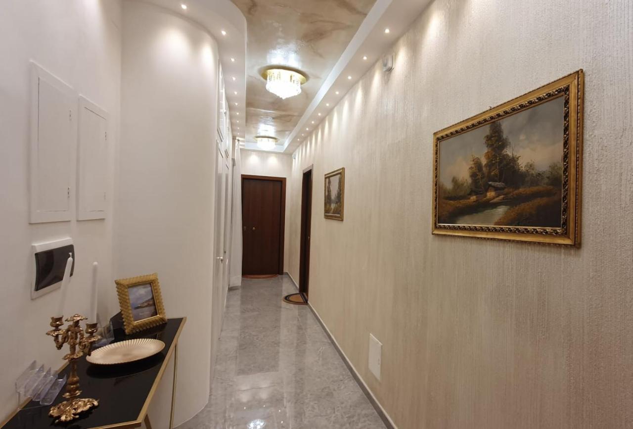 Apartment Silver